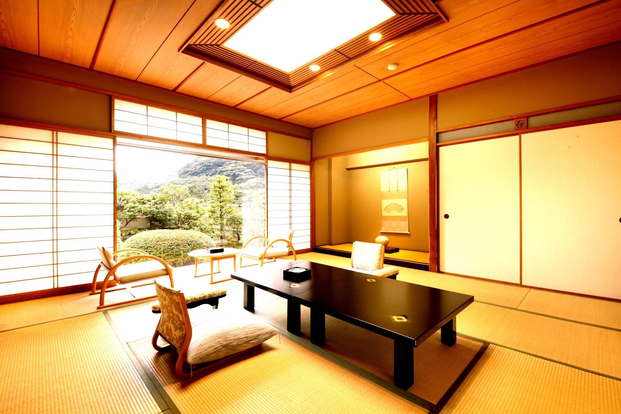 Hotel Okuyumoto Хаконе Екстериор снимка